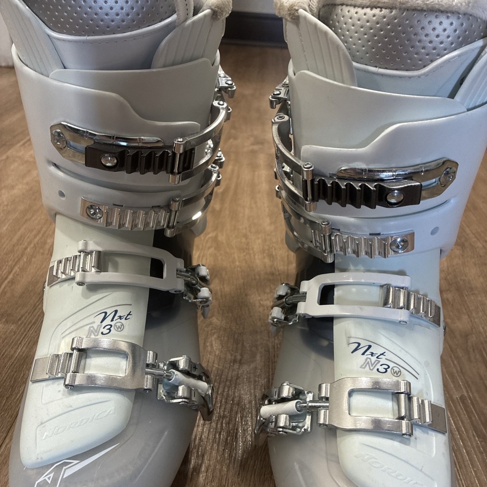 Nordica NXT N3 Women's Ski Boots -US Sz 8.5/Mondo 25,5-Primaloft -ACP-Excellent - Picture 7 of 11